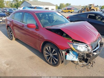 2014 Chrysler 200