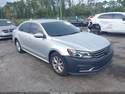 2016 Volkswagen Passat