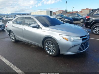 2017 Toyota Camry Hybrid