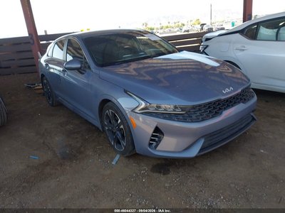 2022 Kia K5