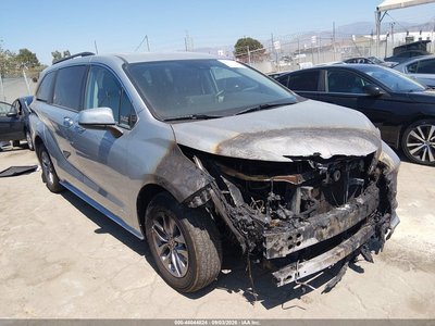 2021 Toyota Sienna Hybrid