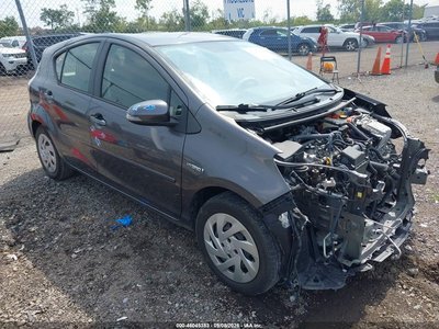 2016 Toyota Prius C