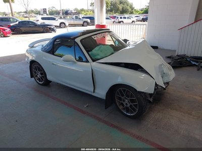 2004 Mazda MX-5 Miata