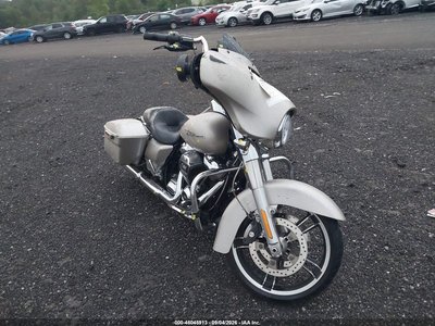 2018 Harley-Davidson FLHX