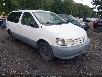 2003 Toyota Sienna