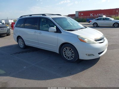 2008 Toyota Sienna