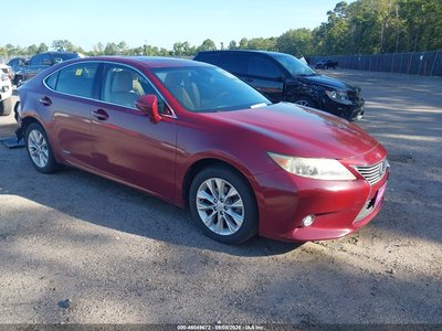 2014 Lexus ES 300h
