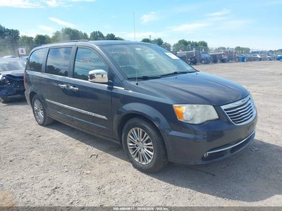 2014 Chrysler Town & Country