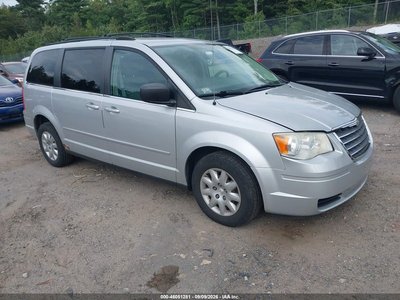 2010 Chrysler Town & Country