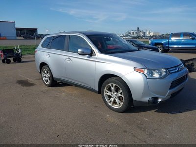 2014 Mitsubishi Outlander