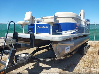 2011 Sweetwater Pontoon