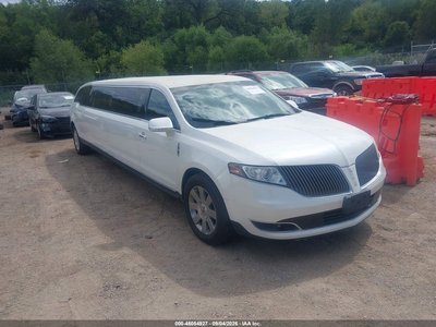 2013 Lincoln MKT