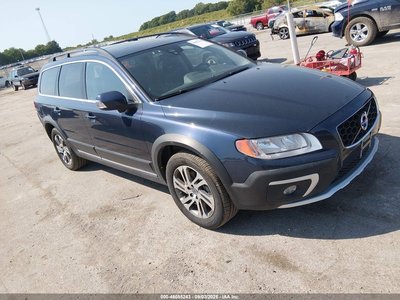 2015 Volvo XC70