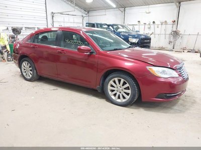 2013 Chrysler 200