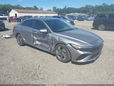 2024 Hyundai Elantra