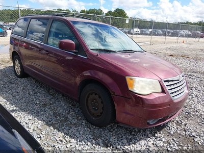 2008 Chrysler Town & Country