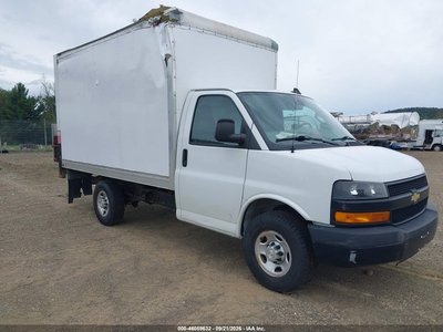 2021 Chevrolet Express Cutaway