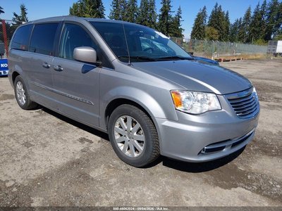 2015 Chrysler Town & Country