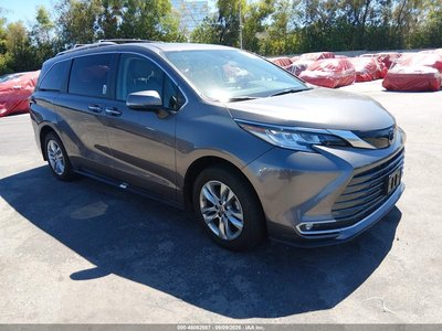 2023 Toyota Sienna