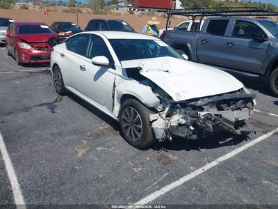 2020 Nissan Altima