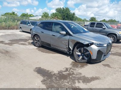 2024 BMW IX
