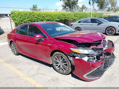2021 Toyota Camry Hybrid