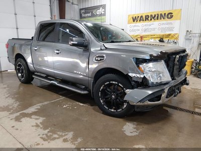 2017 Nissan Titan
