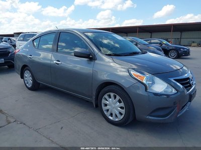 2016 Nissan Versa