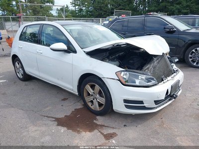 2017 Volkswagen Golf