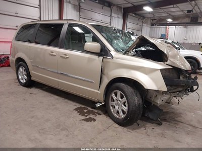 2012 Chrysler Town & Country