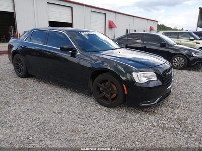 2016 Chrysler 300
