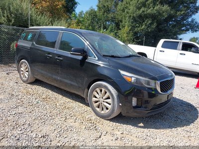 2016 Kia Sedona