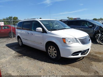 2016 Chrysler Town & Country