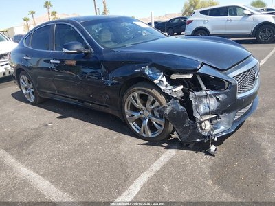 2019 Infiniti Q70