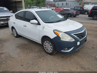 2015 Nissan Versa