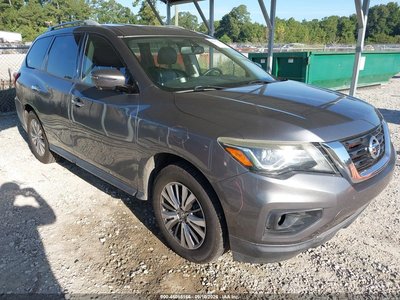 2018 Nissan Pathfinder