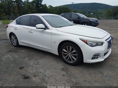 2015 Infiniti Q50