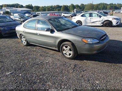 2002 Ford Taurus