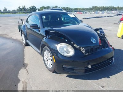 2013 Volkswagen Beetle