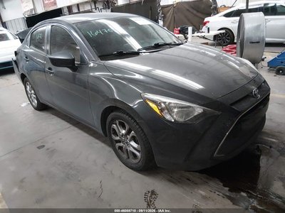 2017 Toyota Yaris