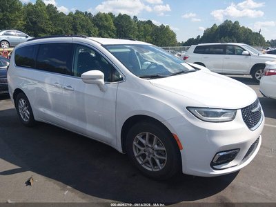 2022 Chrysler Pacifica