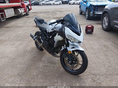 2023 Kawasaki Ninja 400