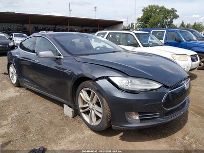 2015 Tesla Model S