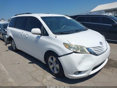 2012 Toyota Sienna