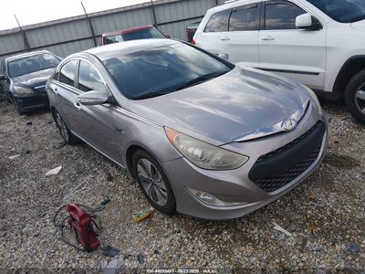 2013 Hyundai Sonata Hybrid