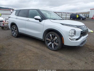 2026 Mitsubishi Outlander
