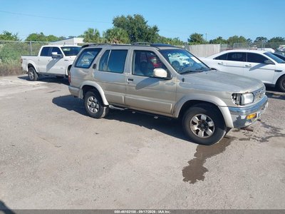 1999 Nissan Pathfinder