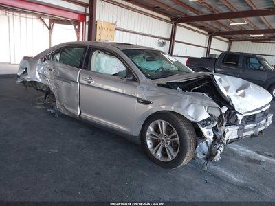 2016 Ford Taurus