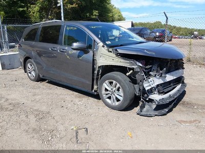 2022 Toyota Sienna