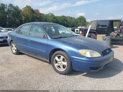 2004 Ford Taurus